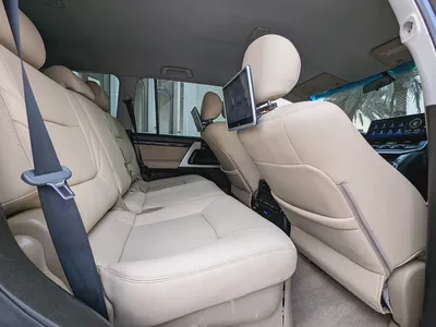 TOYOTA LAND CRUISER 2009 FACELIFTED 2025 WITH INTERIOR AND EXTERIOR GCC IN EXCELLENT CONDITION-5