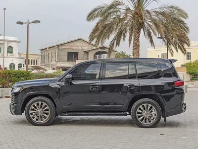 TOYOTA LAND CRUISER 2009 FACELIFTED 2025 WITH INTERIOR AND EXTERIOR GCC IN EXCELLENT CONDITION-6