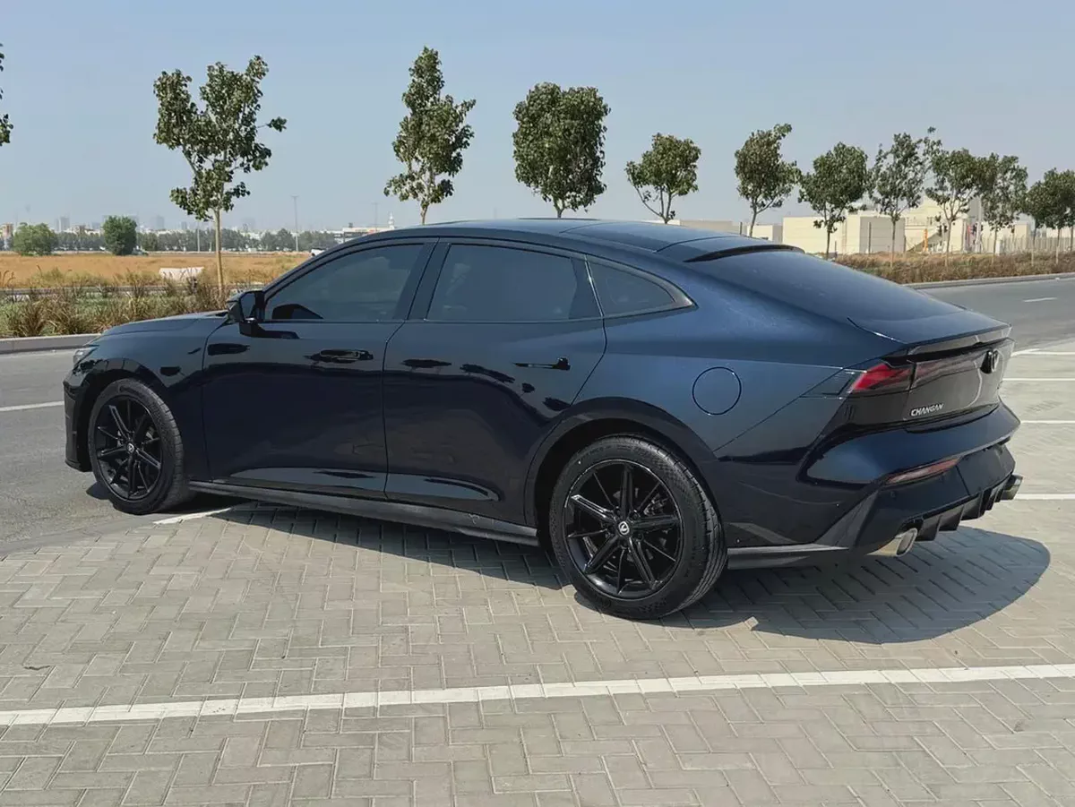 CHANGAN UNI-V 2024 | BLACK | GCC | FULL OPTION-8-8