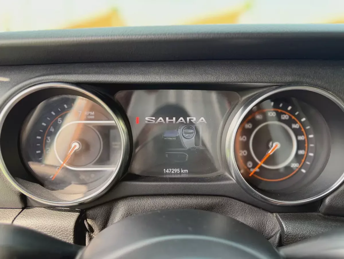 (2020) JEEP WRANGLER //SAHARA// GCC FULL OPTION -EXCELLENT CONDITION--10-10