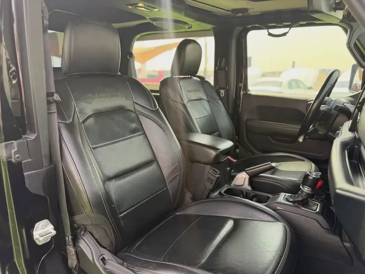(2020) JEEP WRANGLER //SAHARA// GCC FULL OPTION -EXCELLENT CONDITION--14-14