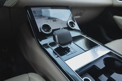 Land Rover Range Rover Velar-1