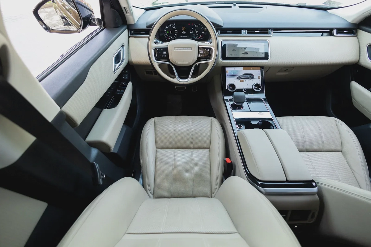 Land Rover Range Rover Velar-3-3