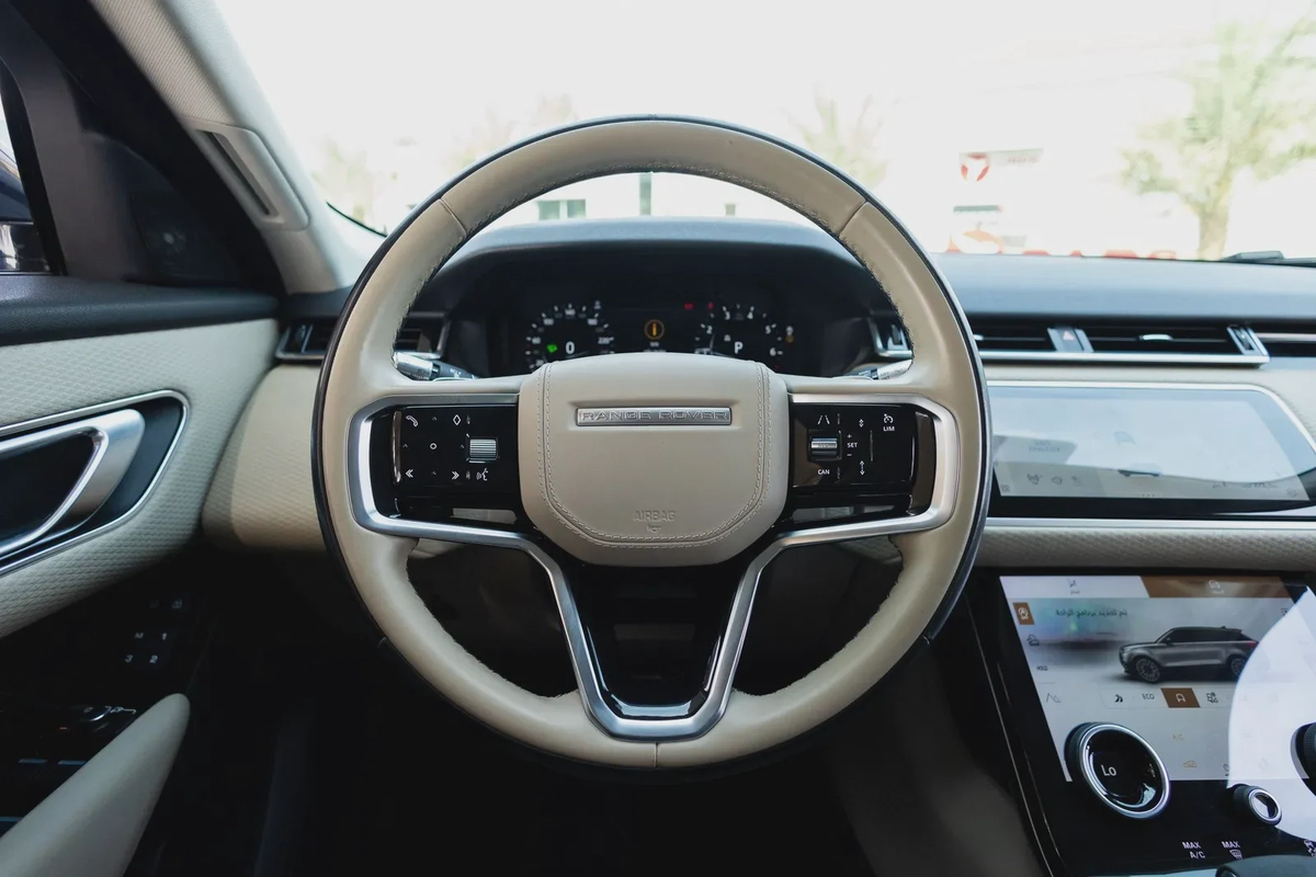 Land Rover Range Rover Velar-10-10