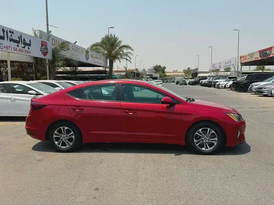 HYUNDAI ELANTRA SE-4