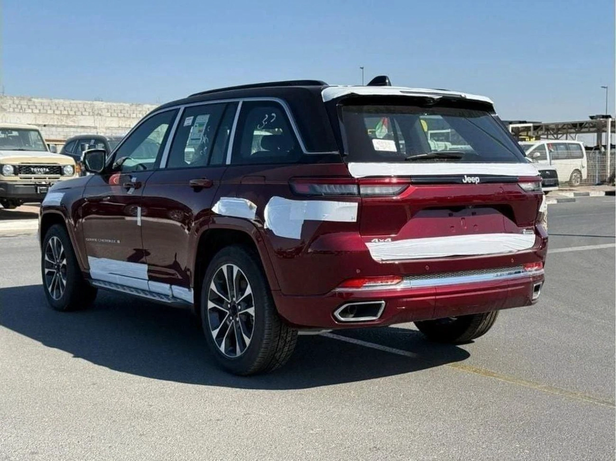 Jeep Grand Cherokee EXPORT PRICE - Grand Cherokee Overland 3.6L-8-8