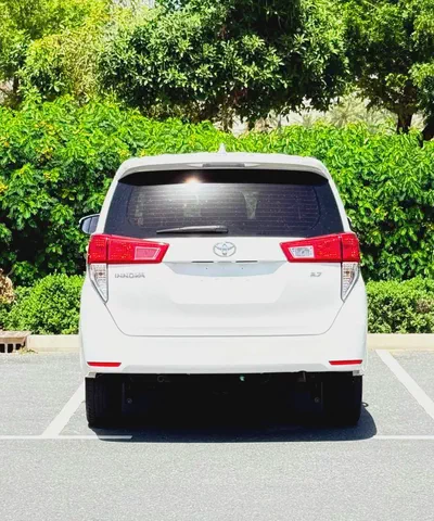 Toyota Innova SE+ Cash, Bank finance  | Low Mileage-2