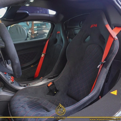 2015 MCLAREN P1  ( 1 OF 5 )  CARBON SERIES  GCC DONE ONLY 2000KM-8