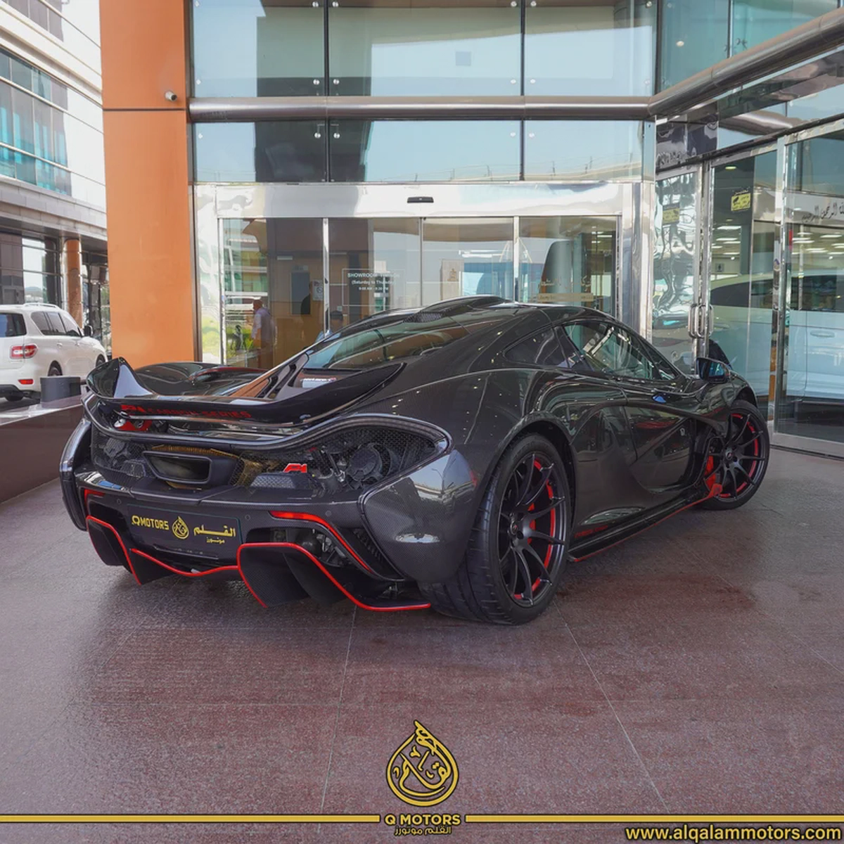 2015 MCLAREN P1  ( 1 OF 5 )  CARBON SERIES  GCC DONE ONLY 2000KM-6-6