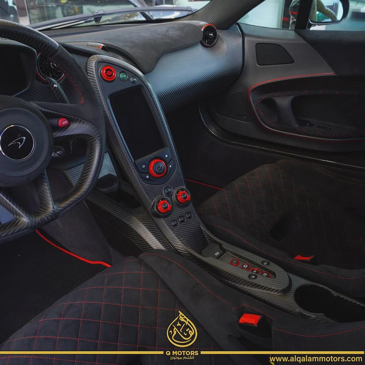 2015 MCLAREN P1  ( 1 OF 5 )  CARBON SERIES  GCC DONE ONLY 2000KM-16-16