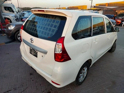 تويوتا Avanza 2017-8