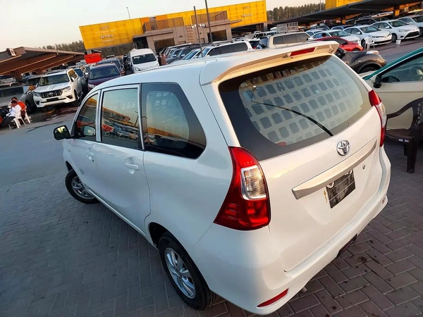 تويوتا Avanza 2017