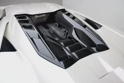 2024 LAMBORGHINI REVUELTO – FULL CARBON FIBER, STUNNING SPEC, MAIN DEALER WARRANTY  SERVICE-6