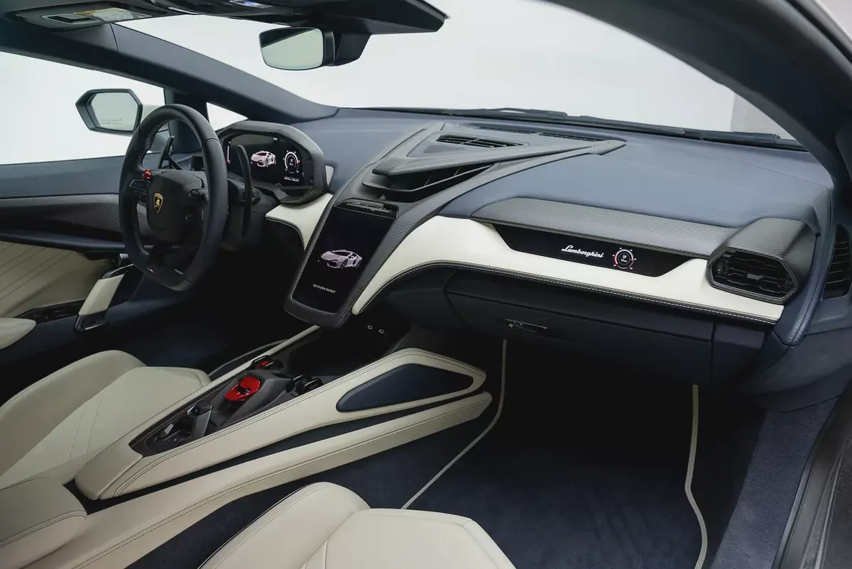 2024 LAMBORGHINI REVUELTO – FULL CARBON FIBER, STUNNING SPEC, MAIN DEALER WARRANTY  SERVICE-14-14