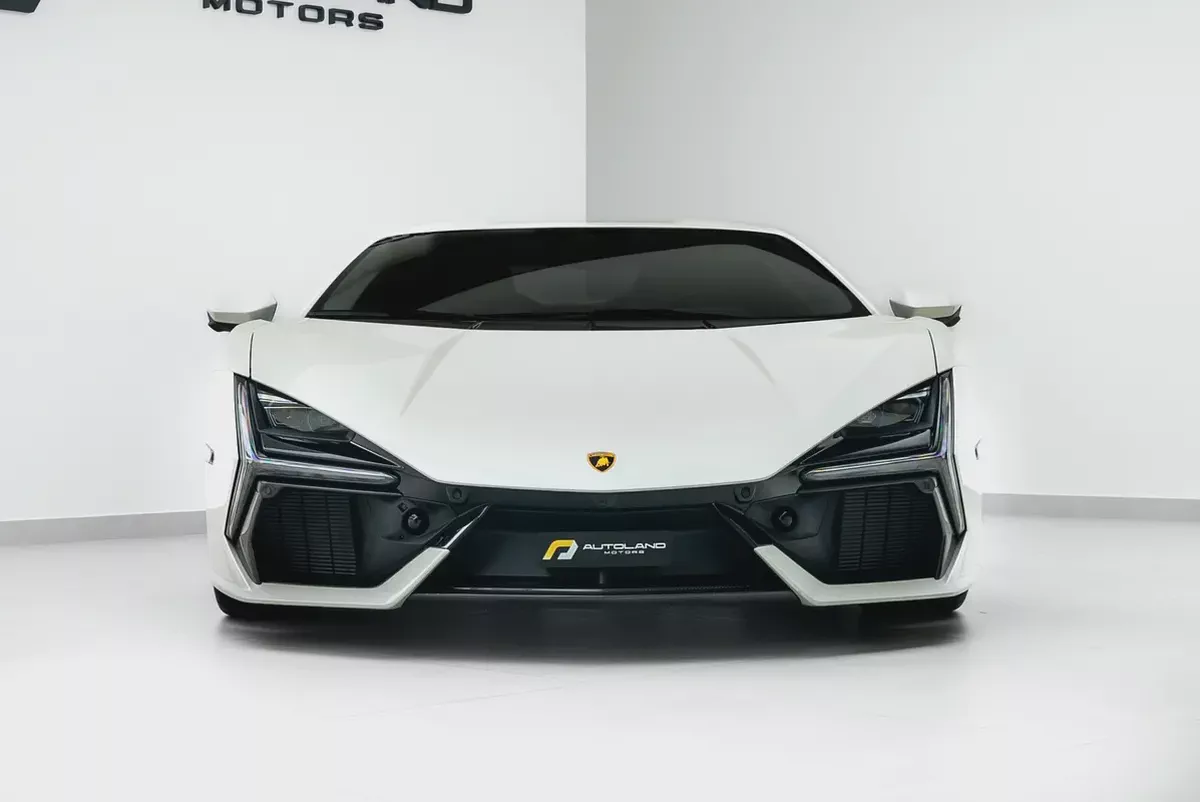 2024 LAMBORGHINI REVUELTO – FULL CARBON FIBER, STUNNING SPEC, MAIN DEALER WARRANTY  SERVICE-3-3