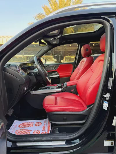 2021 Mercedes-Benz GLB 250 - Premium SUV-6