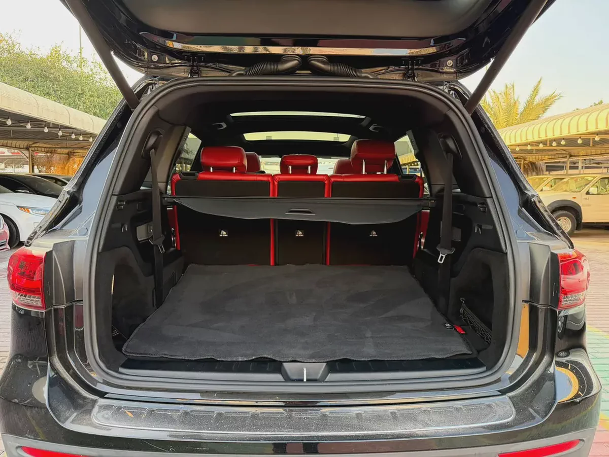2021 Mercedes-Benz GLB 250 - Premium SUV-8-8