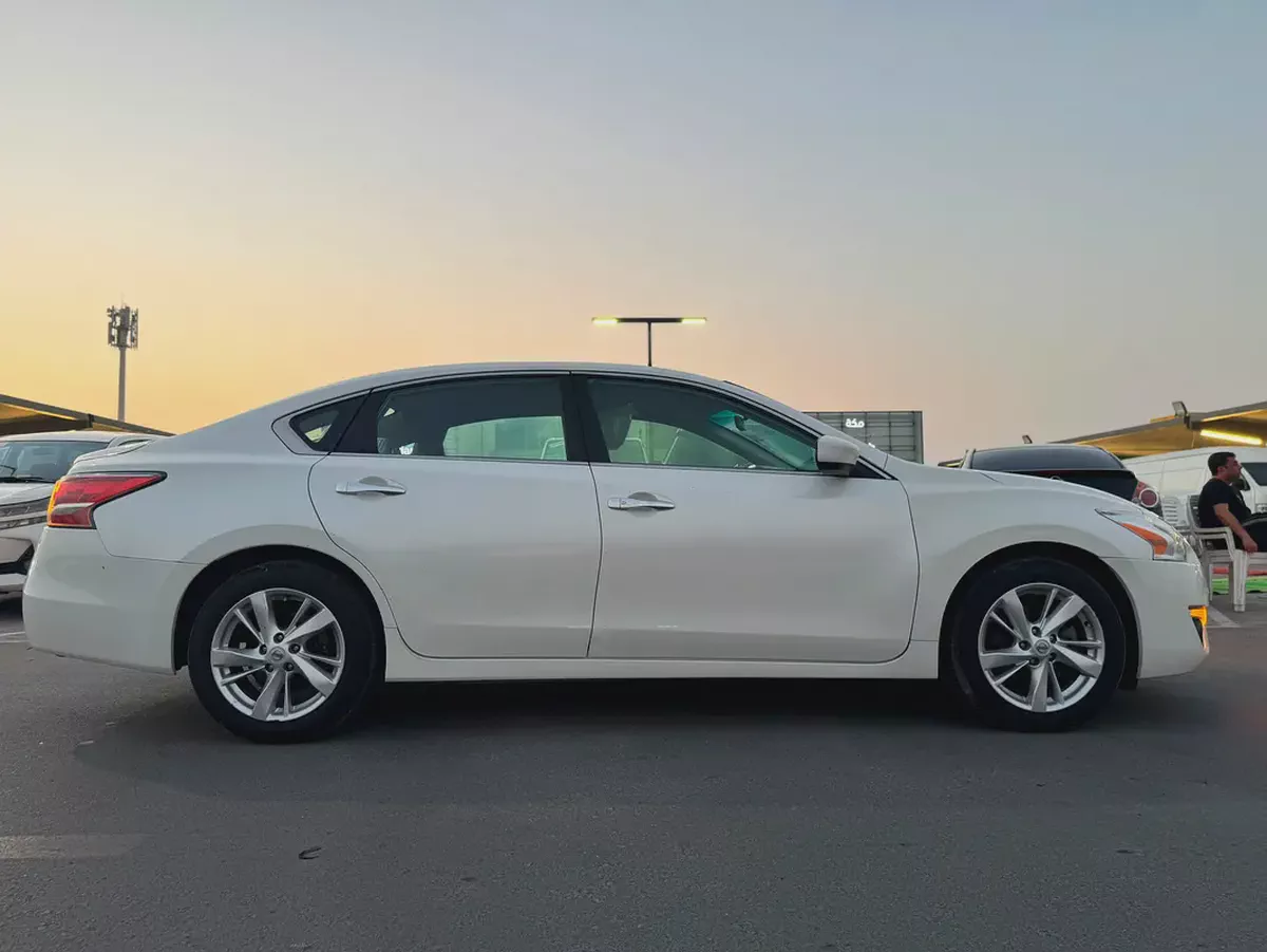 Nissan Altima SV 2014 GCC Specs-9-9