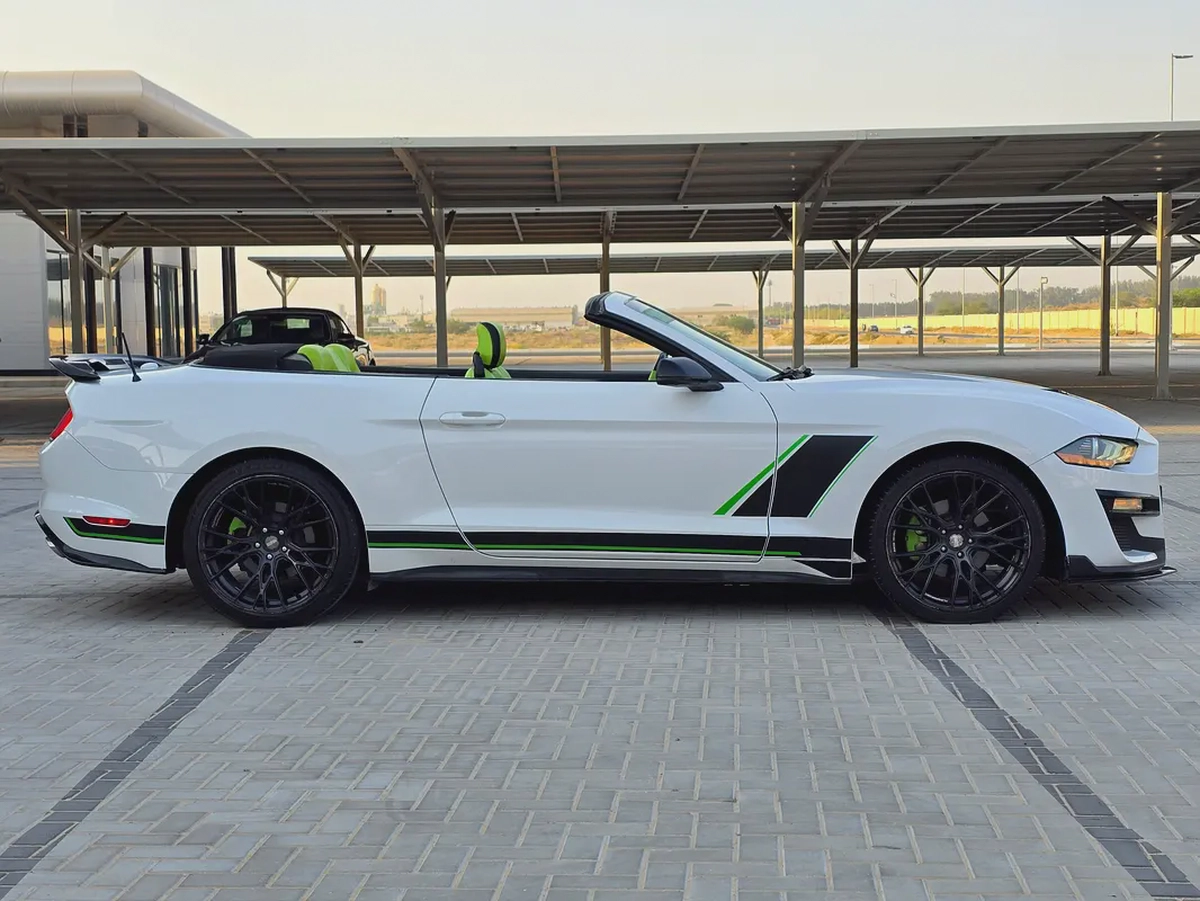 2021 Ford Mustang Ecoboost - American Specs - Pristine Condition-4-4