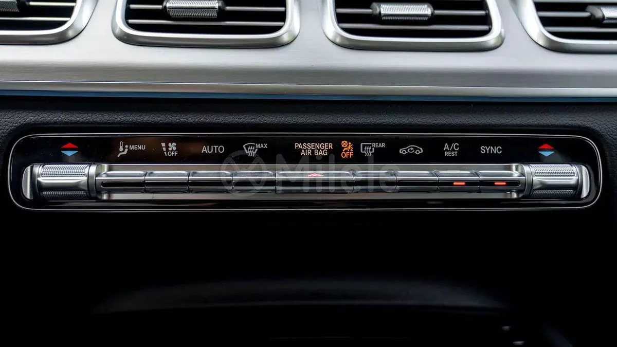 Mercedes Benz GLE450 4MATIC-13-0