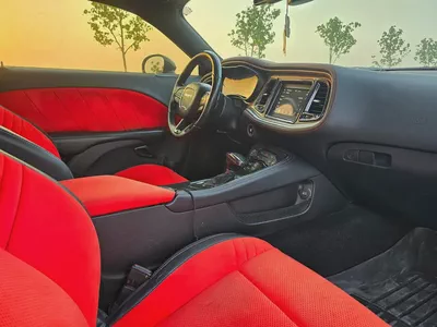 Dodge Challenger SXT 2021 American Specs-7
