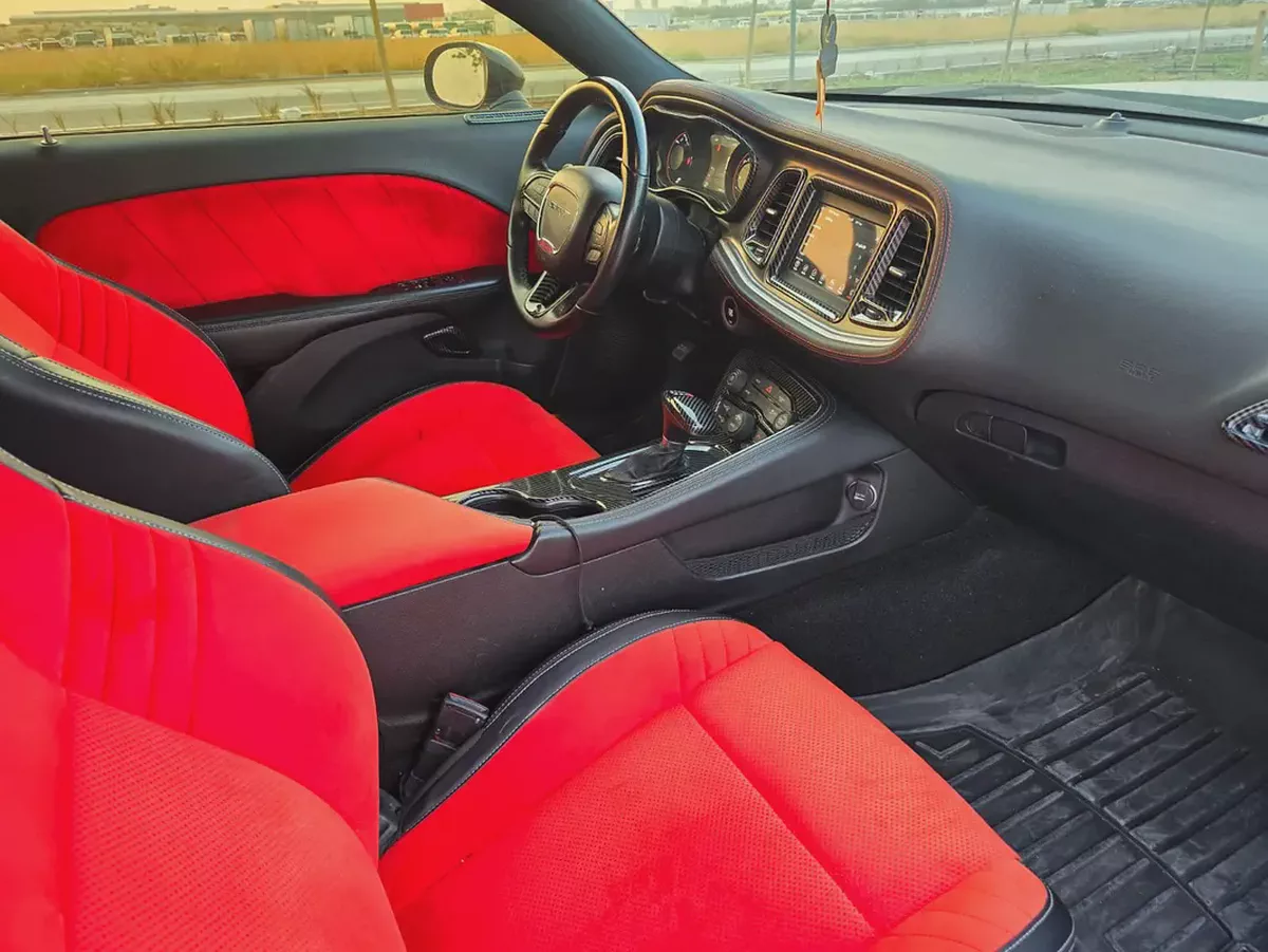 Dodge Challenger SXT 2021 American Specs-6-6