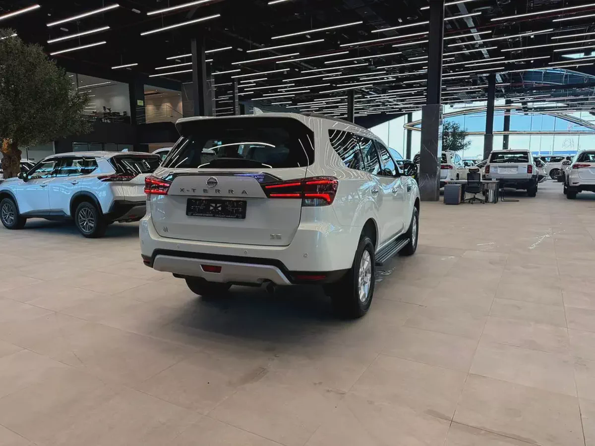 Nissan Xterra SE 4x4 2026 GCC Specs ضمان الوكيل-4-4