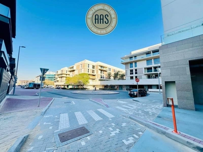 Best Location | Brand New Shop | 4 cheques |-5