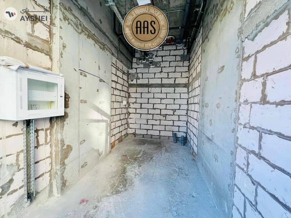 Best Location | Brand New Shop | 4 cheques |