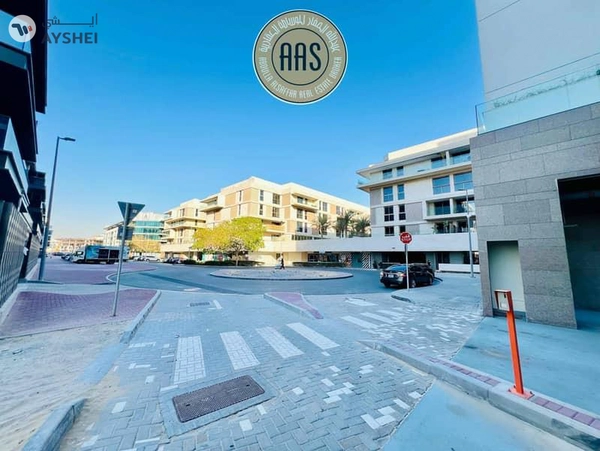 Best Location | Brand New Shop | 4 cheques |