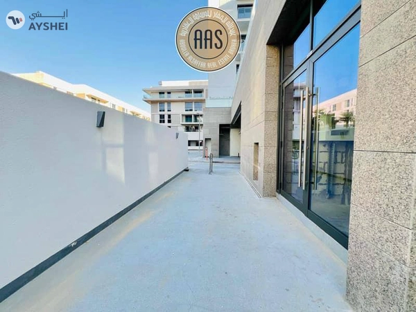 Best Location | Brand New Shop | 4 cheques |