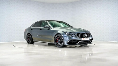 Mercedes-Benz C-Class C63 S AMG-3