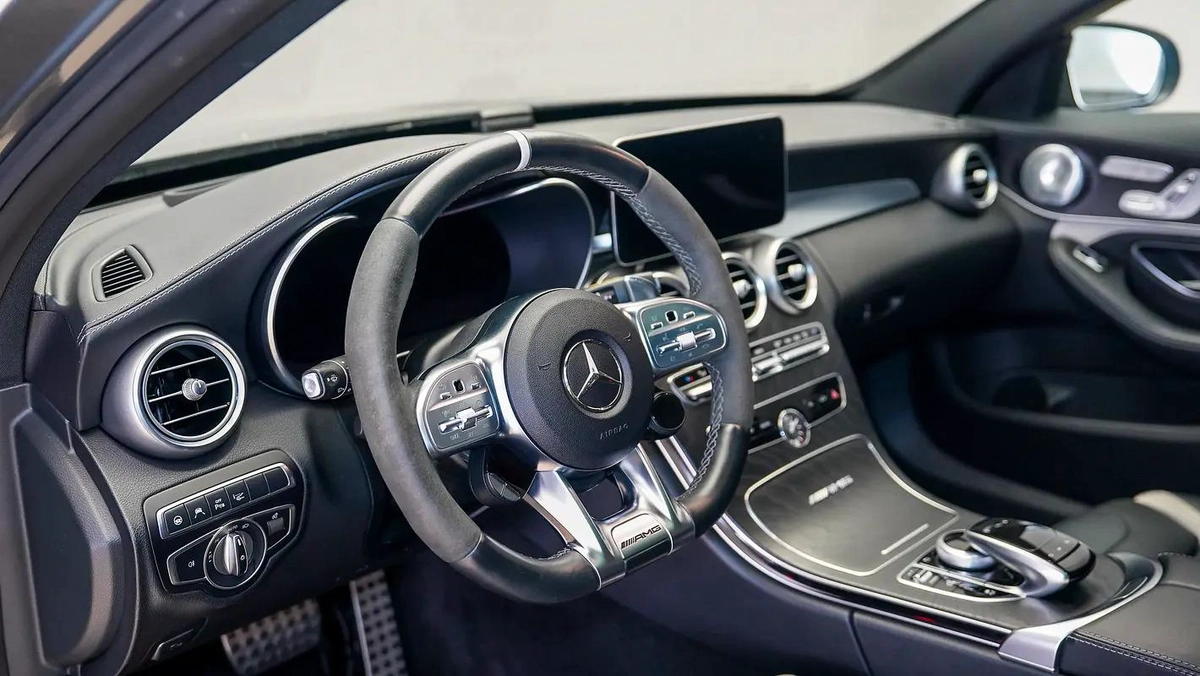 Mercedes-Benz C-Class C63 S AMG-9-9