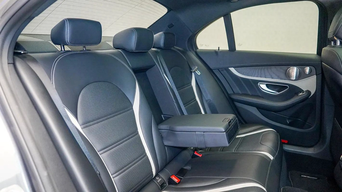 Mercedes-Benz C-Class C63 S AMG-8-8