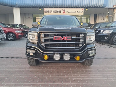 GMC Sierra Pick-up V8 Gcc Specs Accident Free Original Paint Very Well Maintained No Any Issue-4