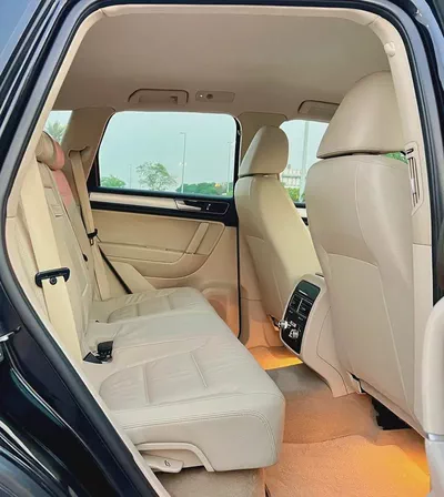 Volkswagen Touareg 2016 Elegance GCC Specs-10