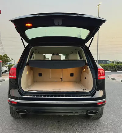 Volkswagen Touareg 2016 Elegance GCC Specs-8