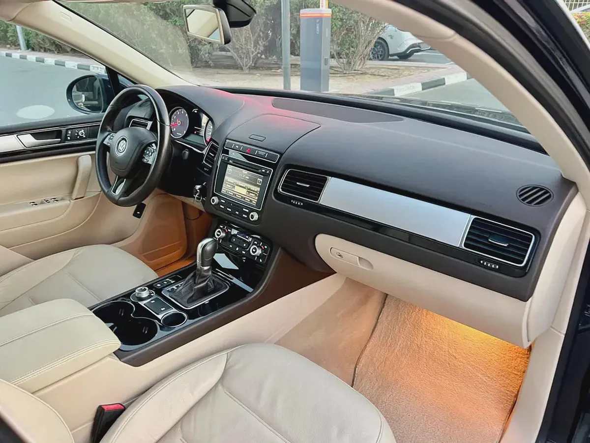 Volkswagen Touareg 2016 Elegance GCC Specs-11-11