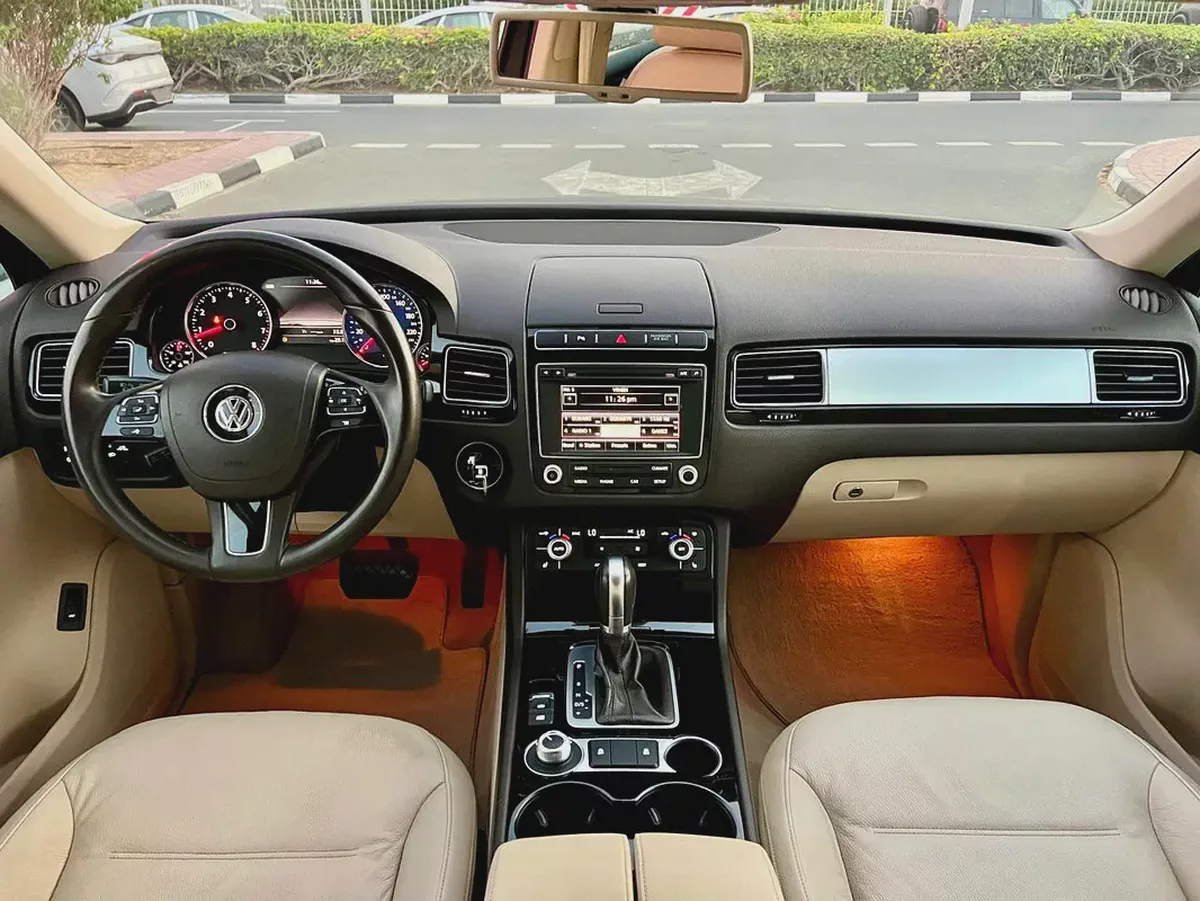 Volkswagen Touareg 2016 Elegance GCC Specs-12-12