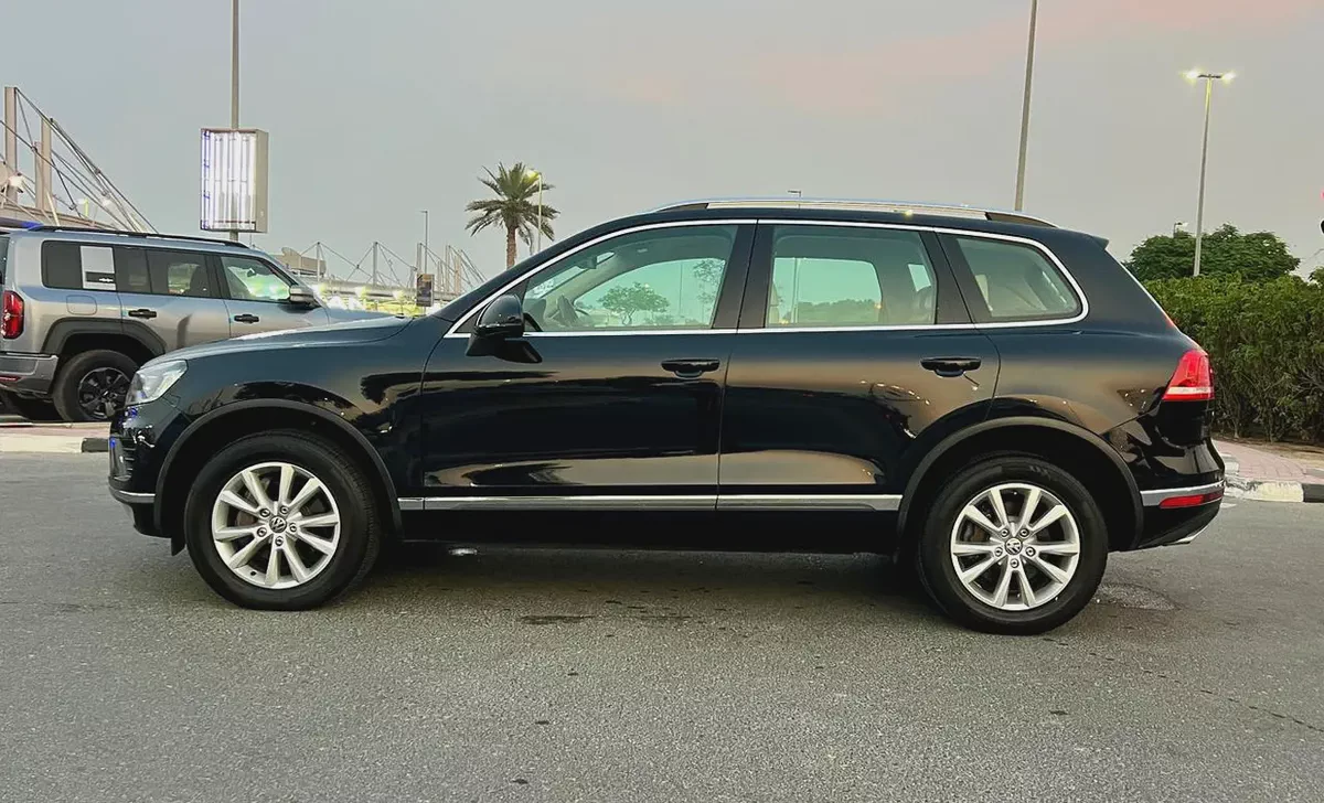 Volkswagen Touareg 2016 Elegance GCC Specs-6-6