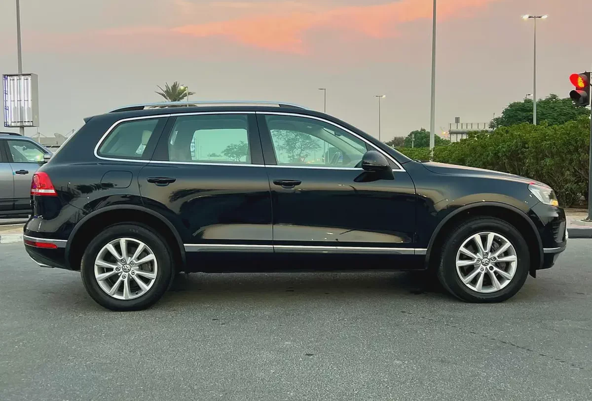 Volkswagen Touareg 2016 Elegance GCC Specs-7-7