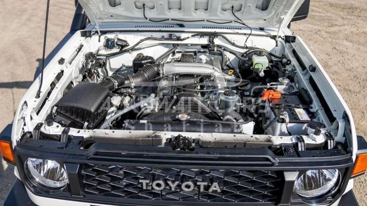 Toyota Land Cruiser 70 LC76 DX Land Cruiser Hard Top LC76 4.2D MT 5door MY2024-19-0