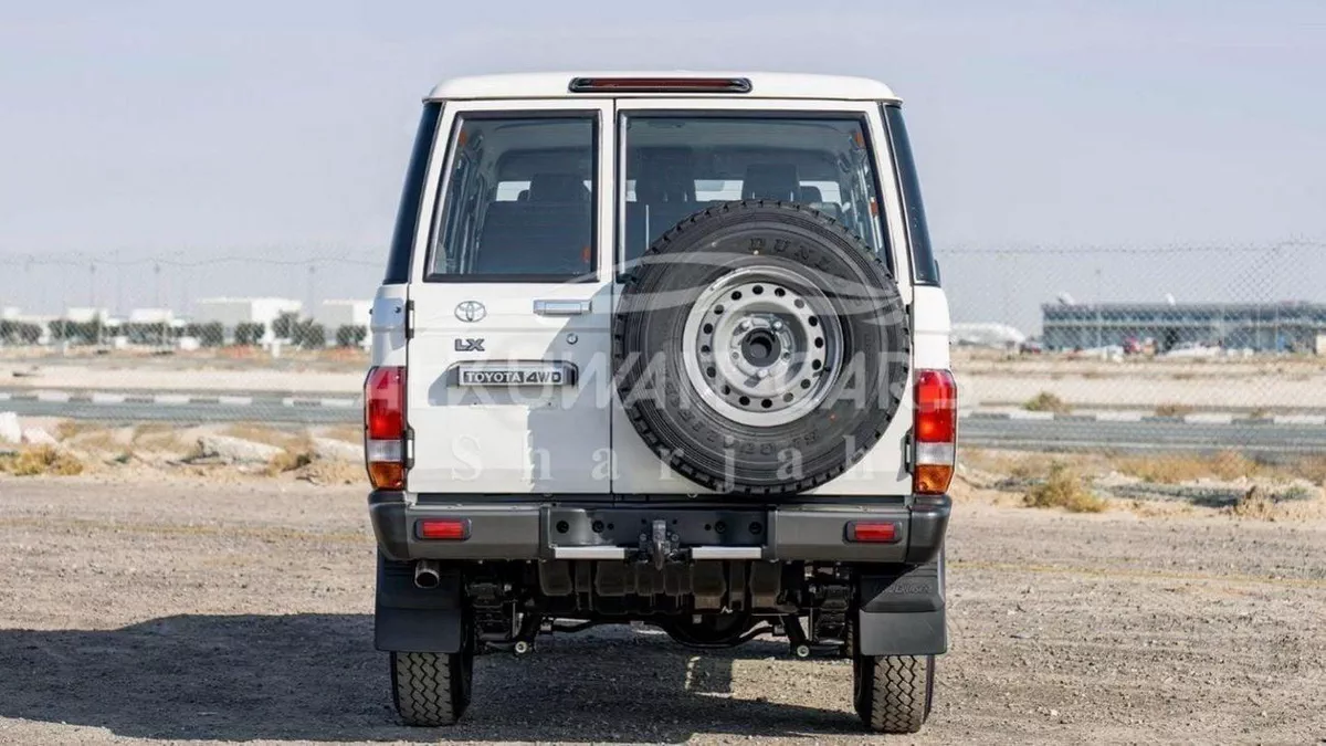 Toyota Land Cruiser 70 LC76 DX Land Cruiser Hard Top LC76 4.2D MT 5door MY2024-7-0