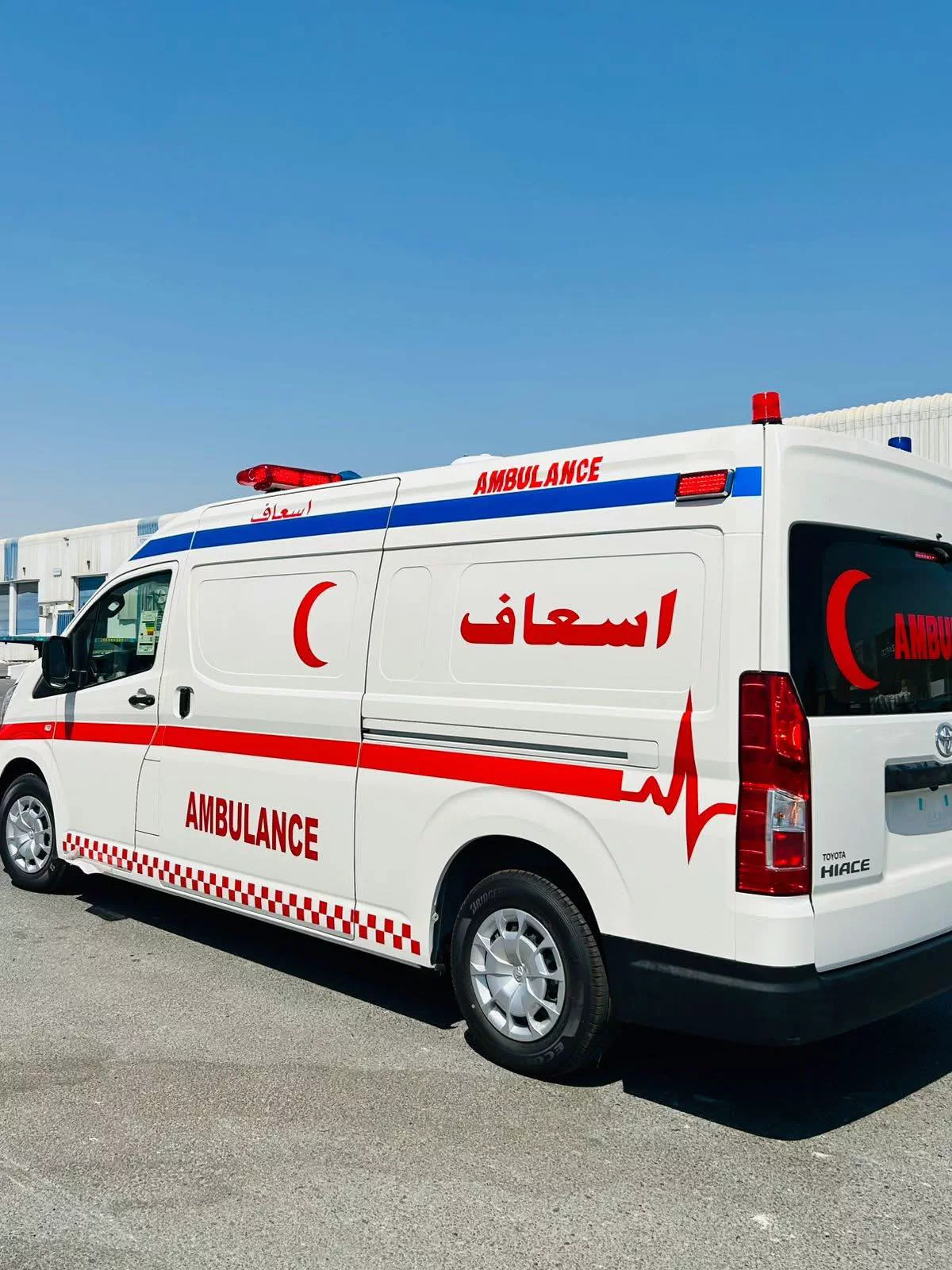 Toyota Hiace Ambulance 2026-1-1