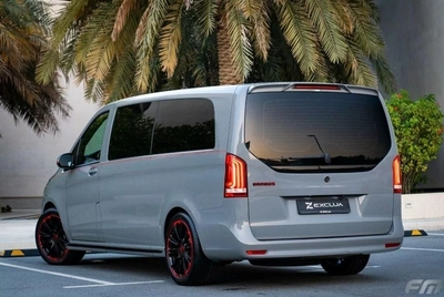 New Mercedes Benz V 250 2023-12