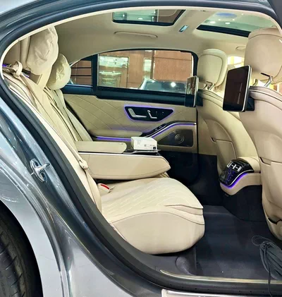 Mercedes Benz S500 4MATIC L HIGH Full option Agency Warranty 2026 GCC-16