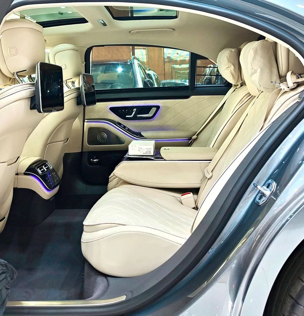 Mercedes Benz S500 4MATIC L HIGH Full option Agency Warranty 2026 GCC-17-0