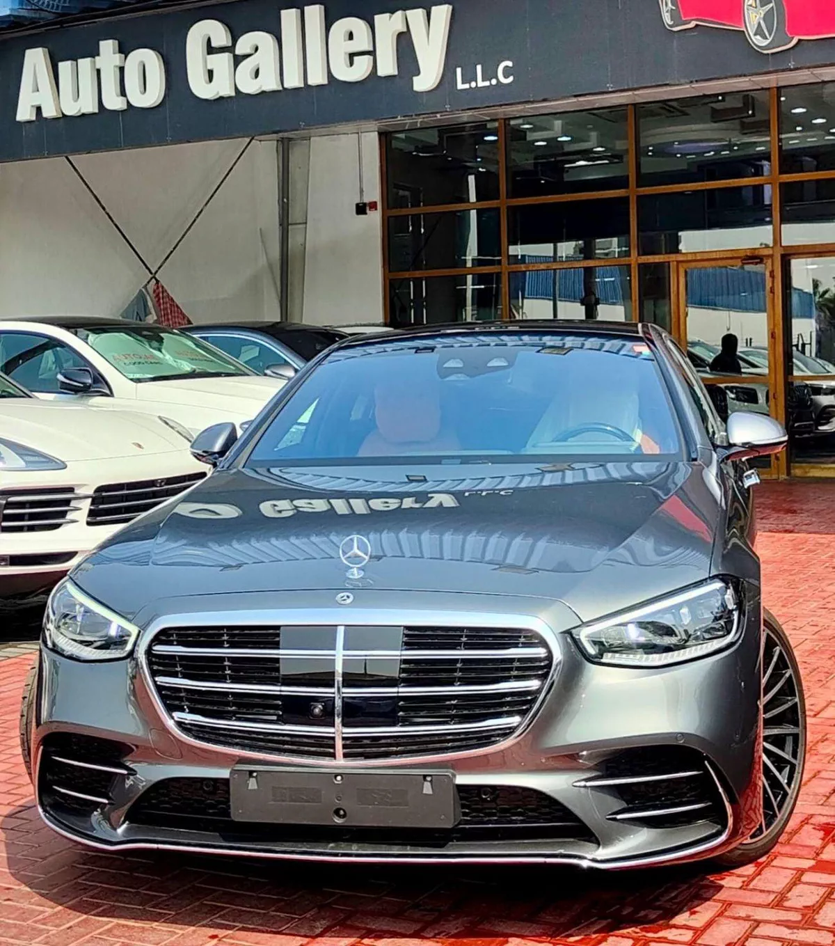 Mercedes Benz S500 4MATIC L HIGH Full option Agency Warranty 2026 GCC