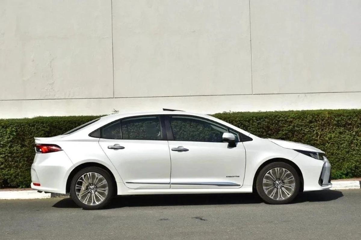 Toyota Corolla  2.0L petrol At MY2025-5-5