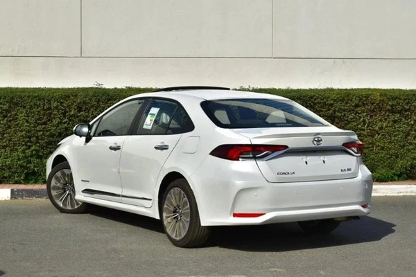 Toyota Corolla  2.0L petrol At MY2025